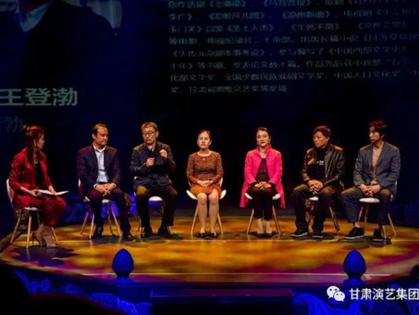 超！火！爆！的大型沉浸式演出《樂動(dòng)敦煌》在黃河之畔舉行主創(chuàng)團(tuán)隊(duì)媒體見面會(huì)